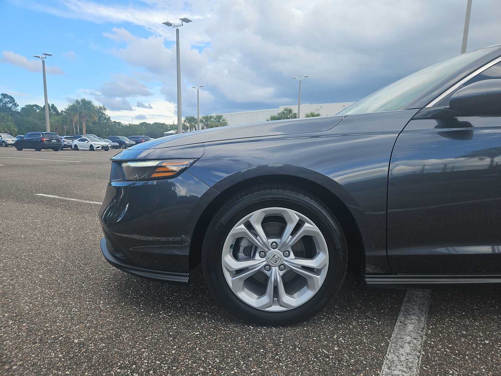 Certified 2025 Honda Accord LX image 18