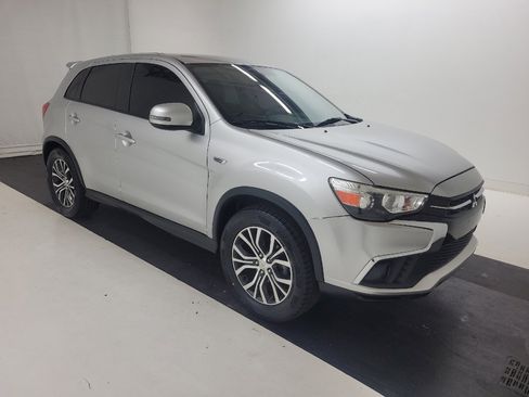 Used 2018 Mitsubishi Outlander Sport ES AWD/4WD image 13