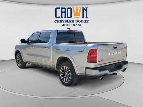 Used 2025 RAM 1500 Limited AWD/4WD image 5