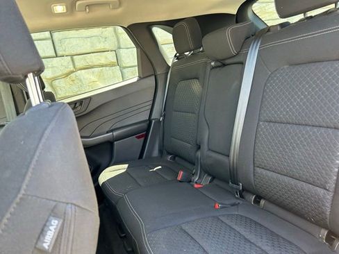 Used 2023 Ford Escape Active AWD/4WD image 9