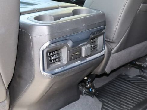 Used 2021 Chevrolet Silverado 1500 LTZ w/ Technology Package AWD/4WD image 18