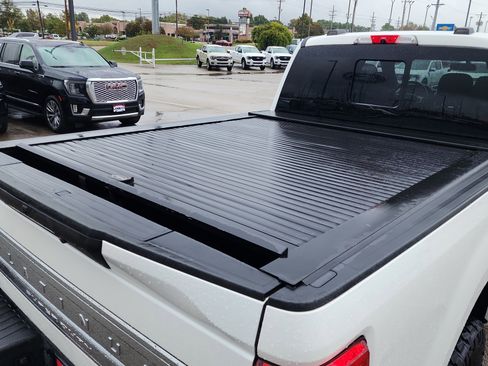 Used 2020 Ford F350 Platinum image 15