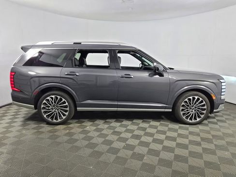 Used 2026 Hyundai Palisade Calligraphy AWD/4WD image 11
