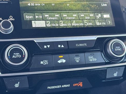 Used 2019 Honda Civic EX image 28