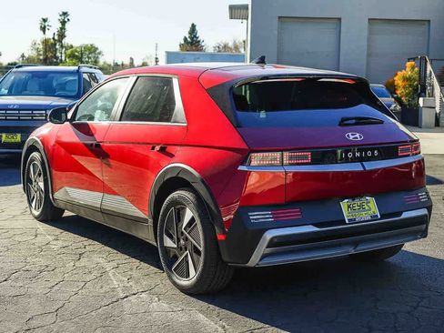 New 2026 Hyundai Ioniq 5 SEL RWD image 2