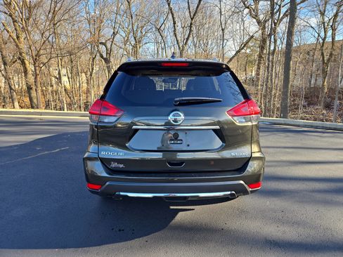 Used 2017 Nissan Rogue SL w/ SL Premium Package image 8