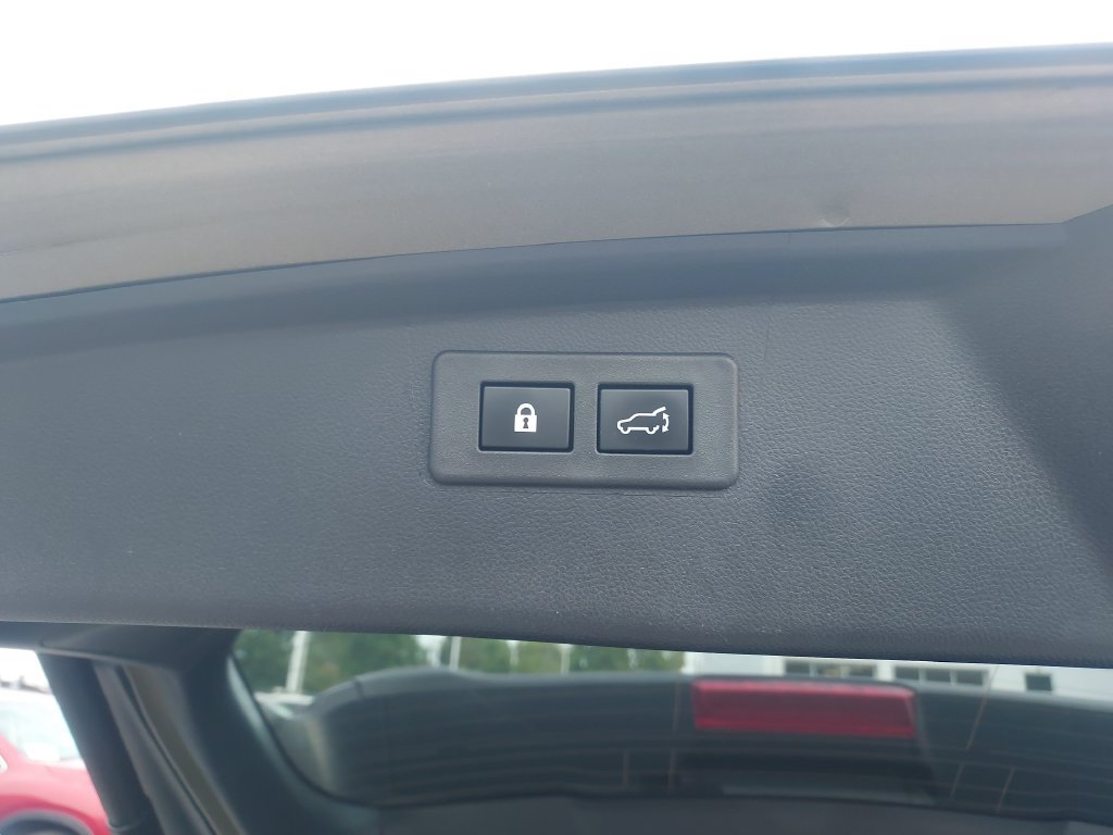 Certified 2025 Subaru Outback Onyx Edition AWD/4WD image 34