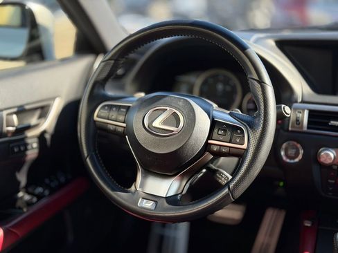Used 2019 Lexus GS 350 F Sport image 11