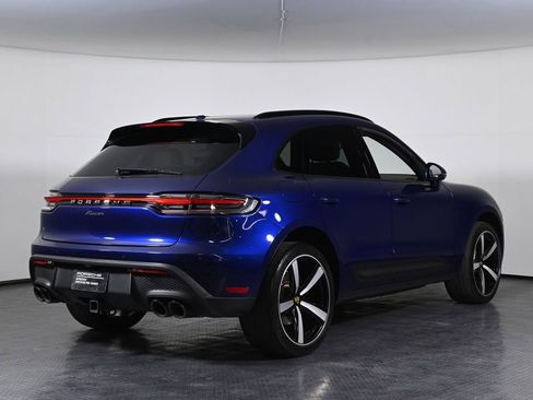 Used 2024 Porsche Macan AWD/4WD image 7
