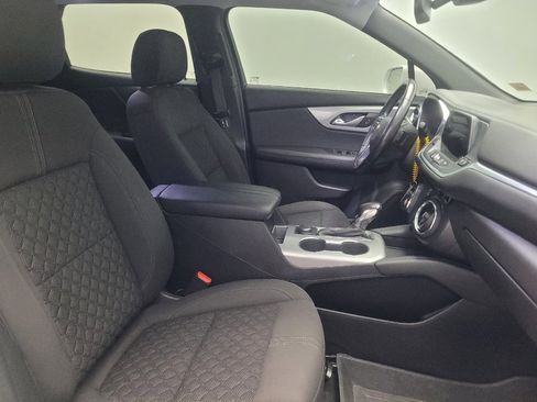 Used 2019 Chevrolet Blazer LT FWD image 21