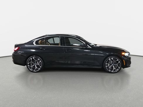 New 2026 BMW 330i Sedan w/ Premium Package image 4
