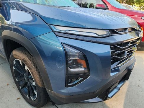 Used 2026 Chevrolet Equinox RS w/ Convenience Package III AWD/4WD image 8