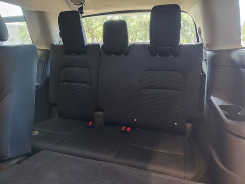 Certified 2026 Nissan Pathfinder SV FWD image 25