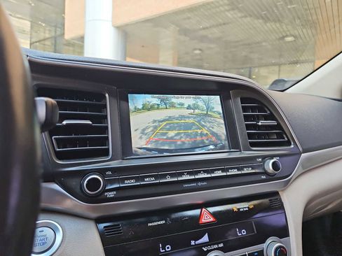 Used 2019 Hyundai Elantra Value Edition FWD image 29