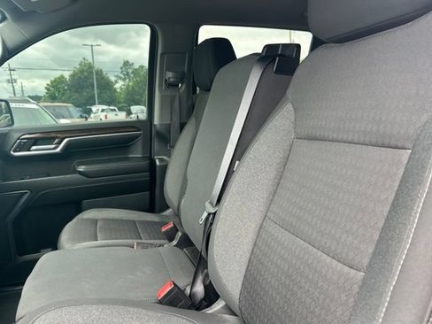 Used 2023 GMC Sierra 1500 SLE AWD/4WD image 37