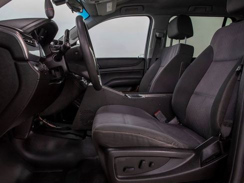 Used 2019 Chevrolet Tahoe 4WD w/ Remote Keyless Entry Package image 7