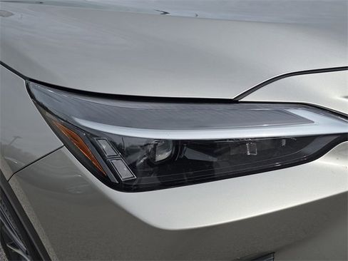 Used 2024 Lexus NX 250 FWD image 10
