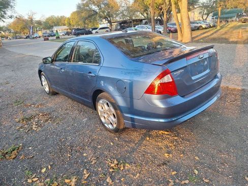 Used 2010 Ford Fusion SE image 4