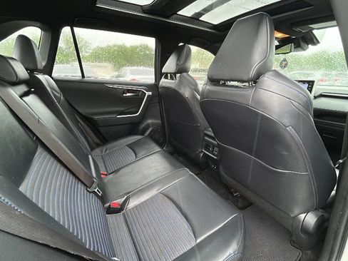 Used 2019 Toyota RAV4 XSE AWD/4WD image 22