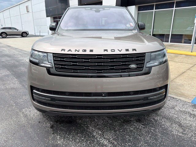 Used 2023 Land Rover Range Rover Long Wheelbase Autobiography AWD/4WD image 2