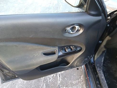 Used 2013 Nissan Juke NISMO image 21