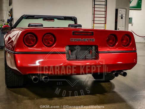 Used 1986 Chevrolet Corvette Convertible image 33