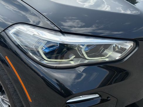 Used 2021 BMW X5 M50i w/ Executive Package AWD/4WD image 32