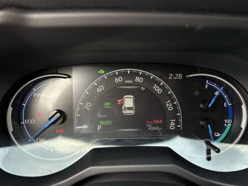 Used 2022 Toyota RAV4 XSE w/ Premium Package image 14