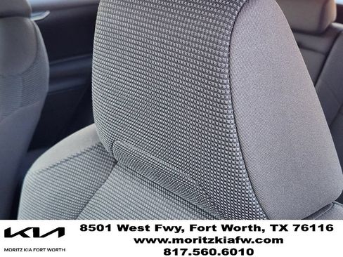 Used 2023 Toyota RAV4 LE FWD image 13