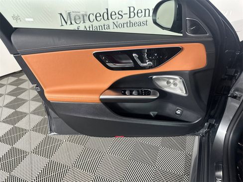 Certified 2024 Mercedes-Benz GLA 250 image 42