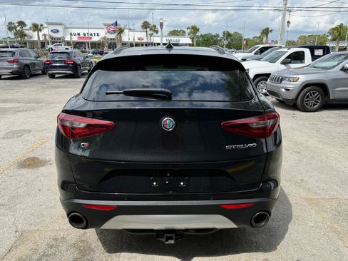 Used 2018 Alfa Romeo Stelvio Sport w/ Quick Order Package 22J Sport image 5