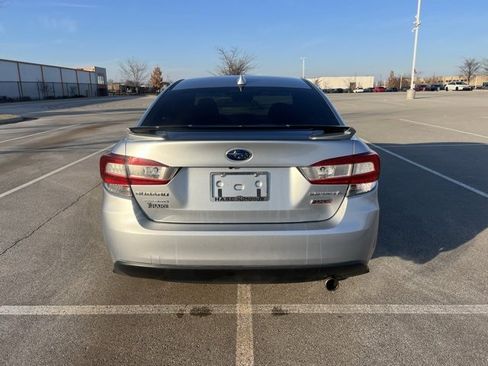 Used 2022 Subaru Impreza 2.0i Sport image 7