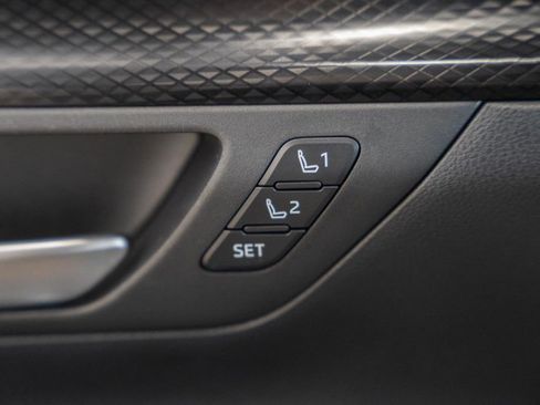 Used 2025 Toyota Grand Highlander AWD Hybrid image 46