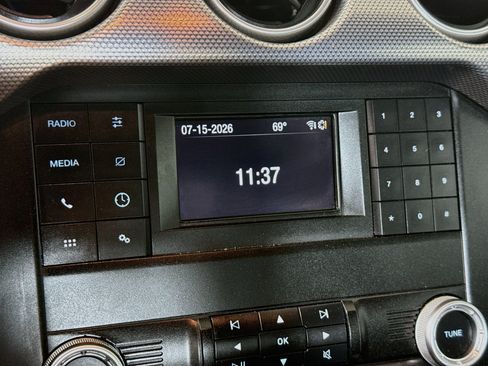 Used 2019 Ford Mustang GT RWD image 16