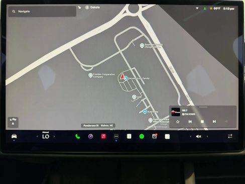 Used 2024 Tesla Model X Plaid image 25