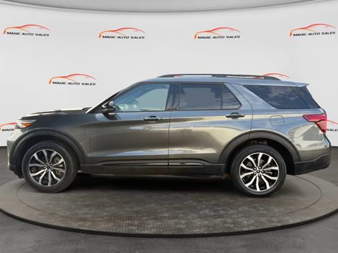 Used 2020 Ford Explorer ST w/ Premium Technology Package AWD/4WD image 7