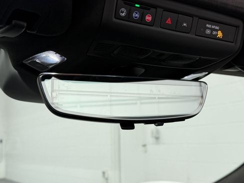 Used 2024 Chevrolet Corvette Stingray Premium Cpe w/ Stealth Interior Trim Package image 32