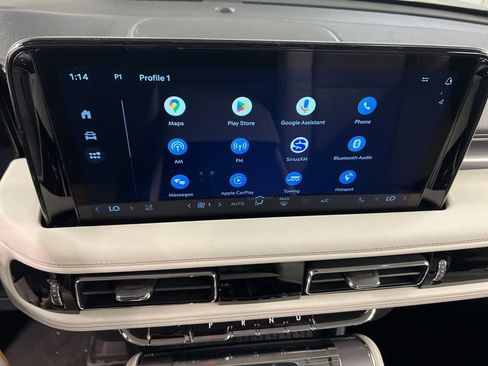 New 2026 Lincoln Aviator AWD image 9