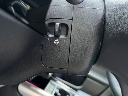 Certified 2023 Mercedes-Benz GLA 250 4MATIC image 22