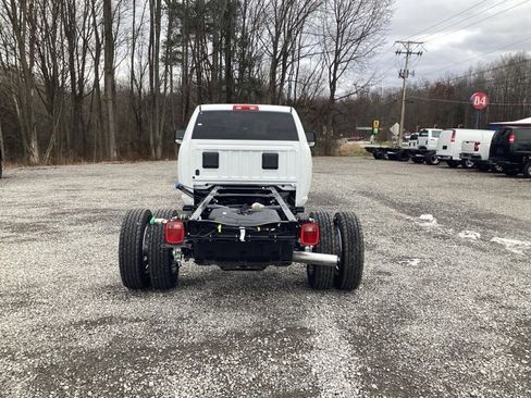 New 2026 RAM 5500 Tradesman w/ Chrome Appearance Group image 6