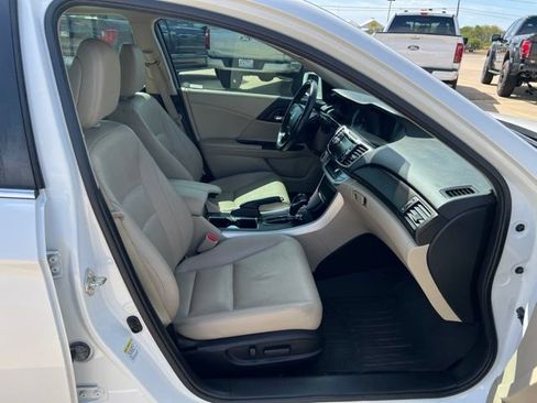 Used 2015 Honda Accord EX-L image 20