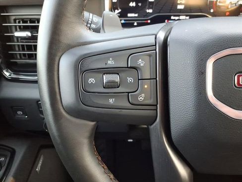 Used 2025 GMC Sierra 1500 AT4 w/ AT4 Premium Package AWD/4WD image 34
