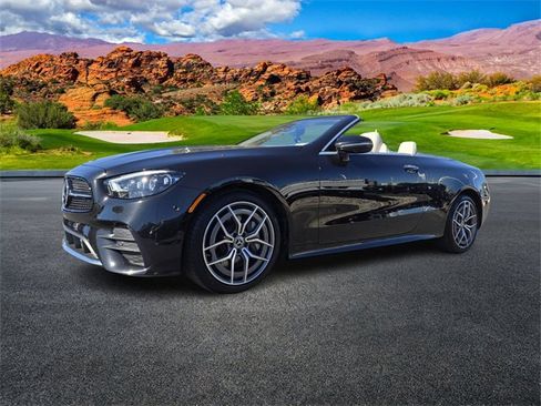 Used 2023 Mercedes-Benz E 450 4MATIC Cabriolet image 7
