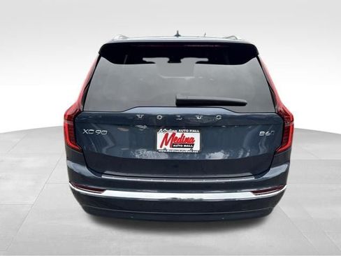 Used 2025 Volvo XC90 B6 Ultra w/ Protection Package Premier AWD/4WD image 6