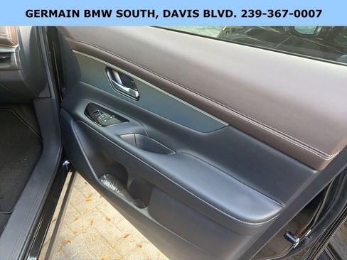 Used 2025 Nissan Murano Platinum w/ Cargo Package image 26