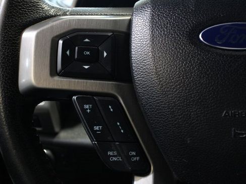 Used 2015 Ford F150 Platinum w/ Equipment Group 701A Luxury image 18