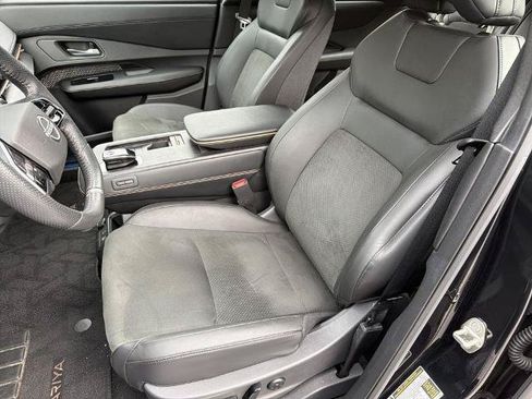 Certified 2024 Nissan Ariya AWD image 17