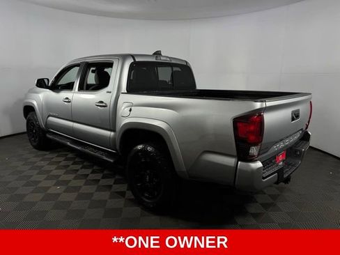 Used 2022 Toyota Tacoma SR5 image 6