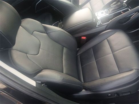 Used 2023 Kia Telluride EX w/ EX Captain's Chair Package image 26