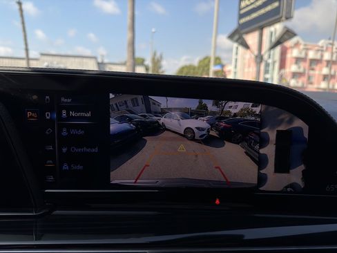 Used 2023 Cadillac Escalade Sport w/ LPO, ONYX Package image 25